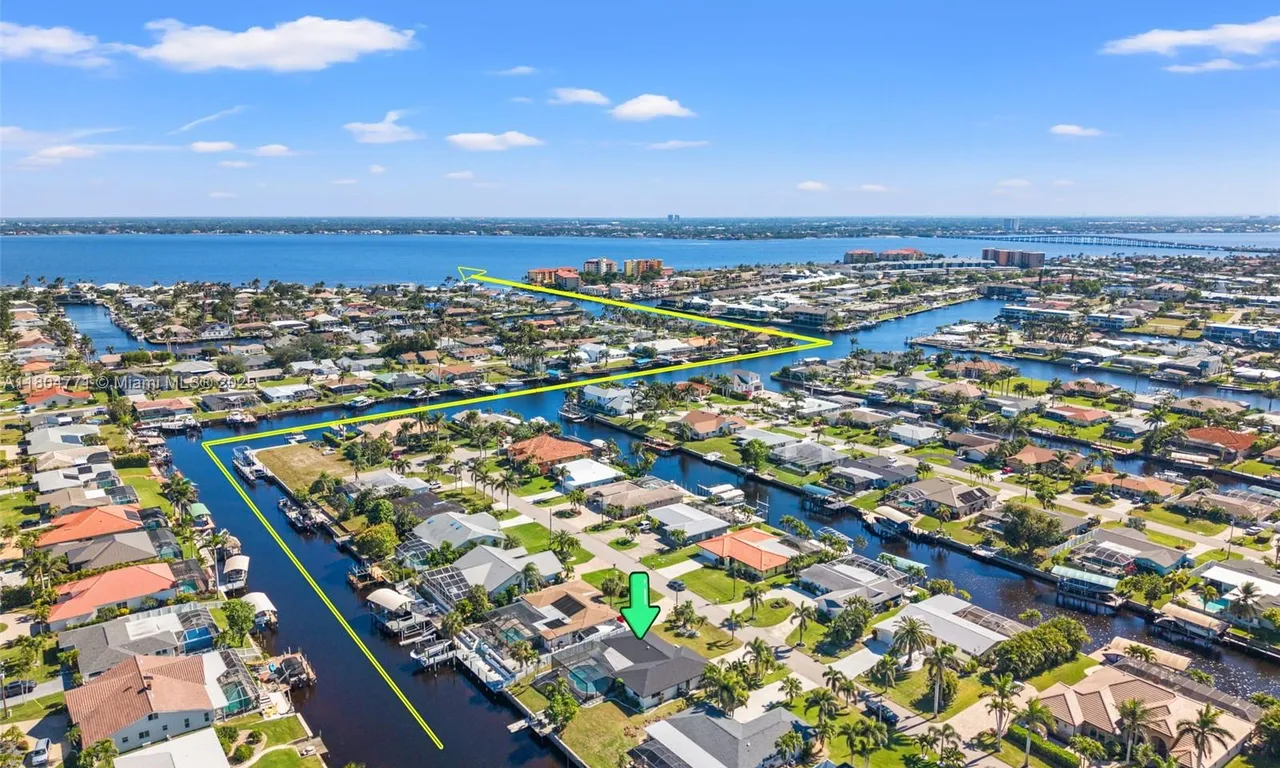 1709 SE 39th ST, Cape Coral FL 33904