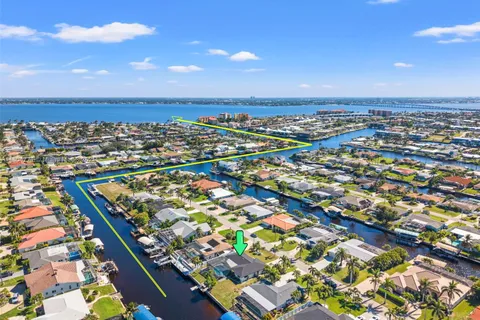 1709 SE 39th ST, Cape Coral FL 33904