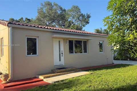 1231 Dunad Ave, Opa-Locka FL 33054
