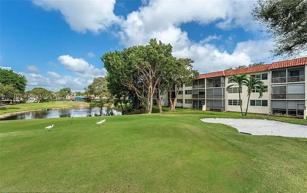 8930 S Hollybrook Blvd # 210, Pembroke Pines FL 33025