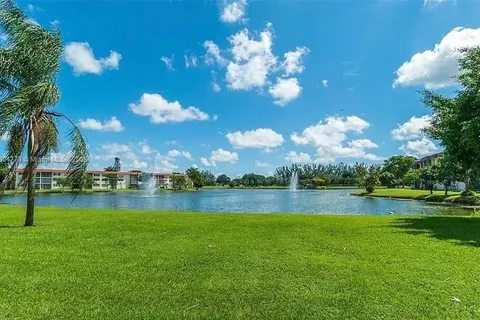 8930 S Hollybrook Blvd # 210, Pembroke Pines FL 33025