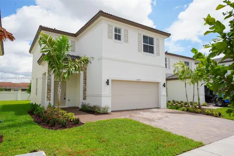 2637 SE 24th Ct, Homestead FL 33035