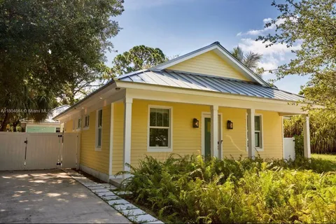1280 SW 25th Ave, Fort Lauderdale FL 33312