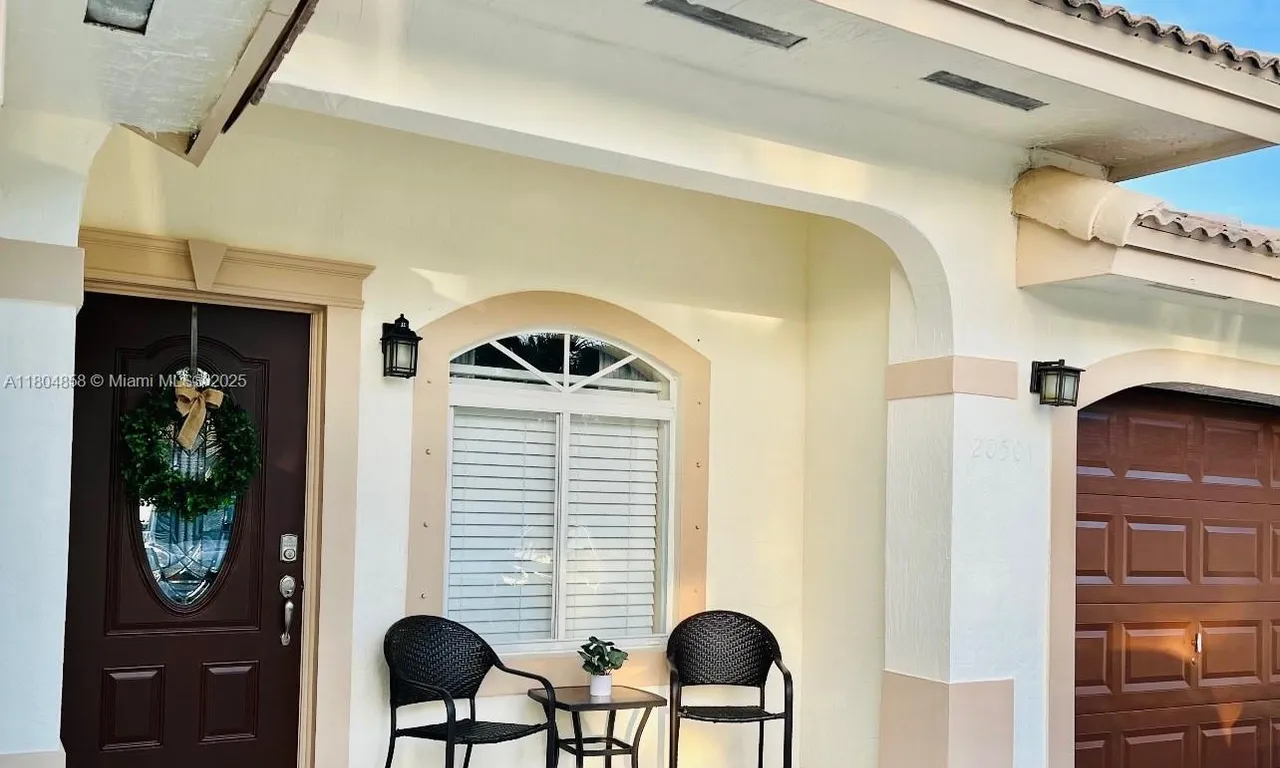 20501 NW 18th Ave, Miami Gardens FL 33056