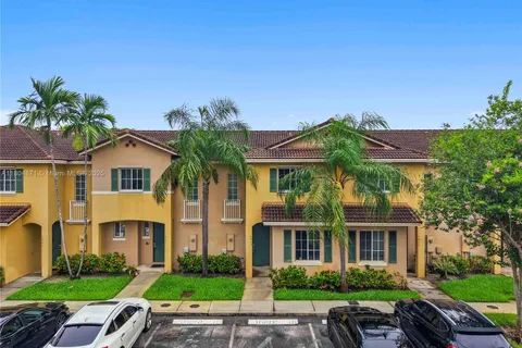 1959 SW 60th Ave, North Lauderdale FL 33068