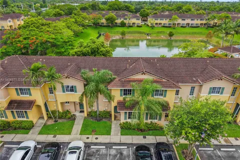 1959 SW 60th Ave, North Lauderdale FL 33068