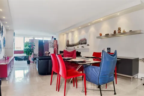 5005 Collins Ave # 212, Miami Beach FL 33140
