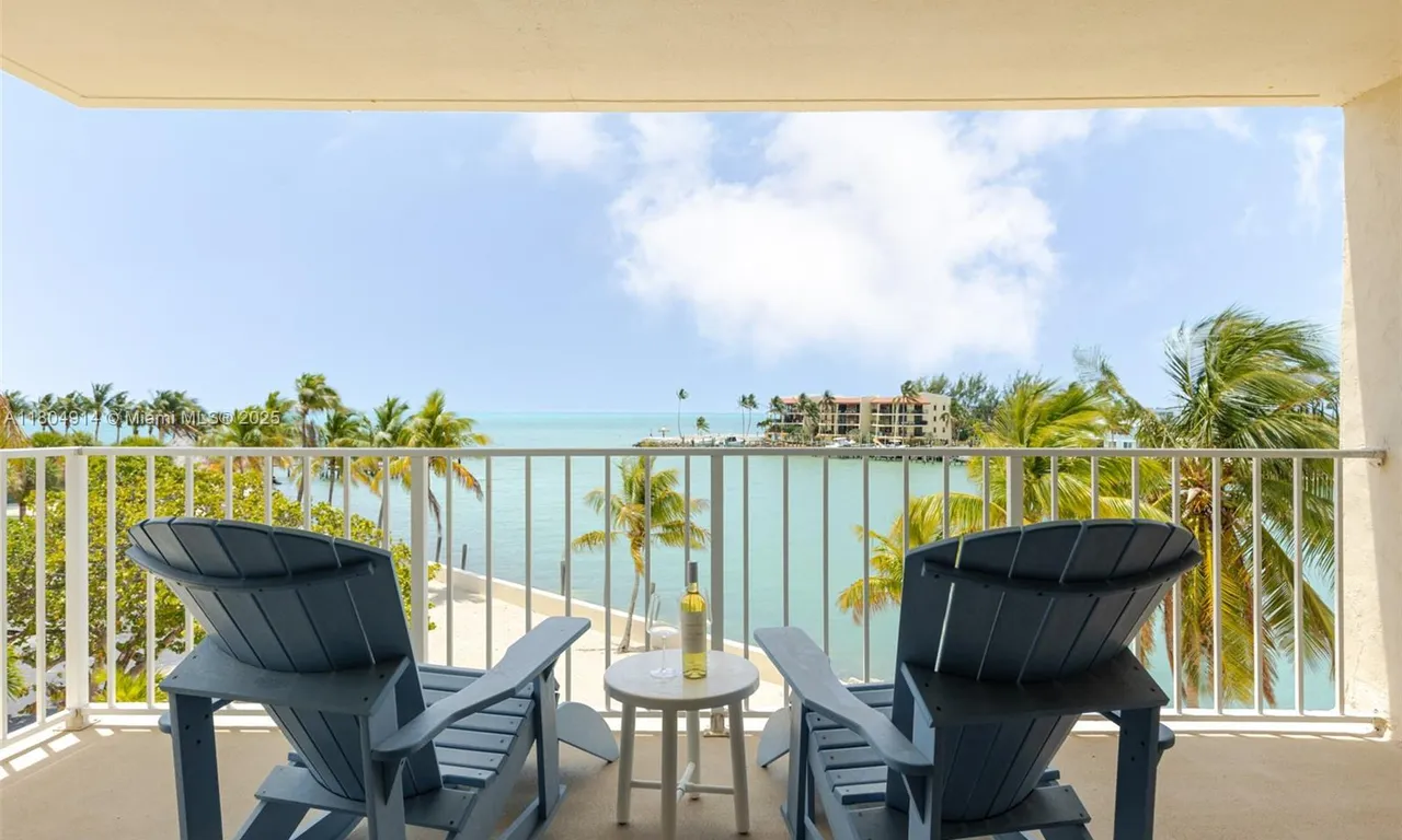 2000 Coco Plum Drive # 301, Marathon FL 33050