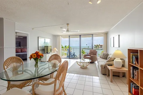 2000 Coco Plum Drive # 301, Marathon FL 33050