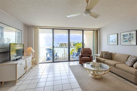 2000 Coco Plum Drive # 301, Marathon FL 33050