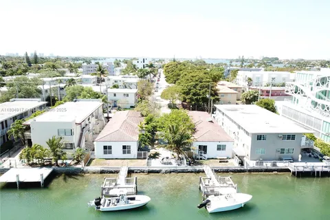 8335 Crespi Blvd # 3, Miami Beach FL 33141