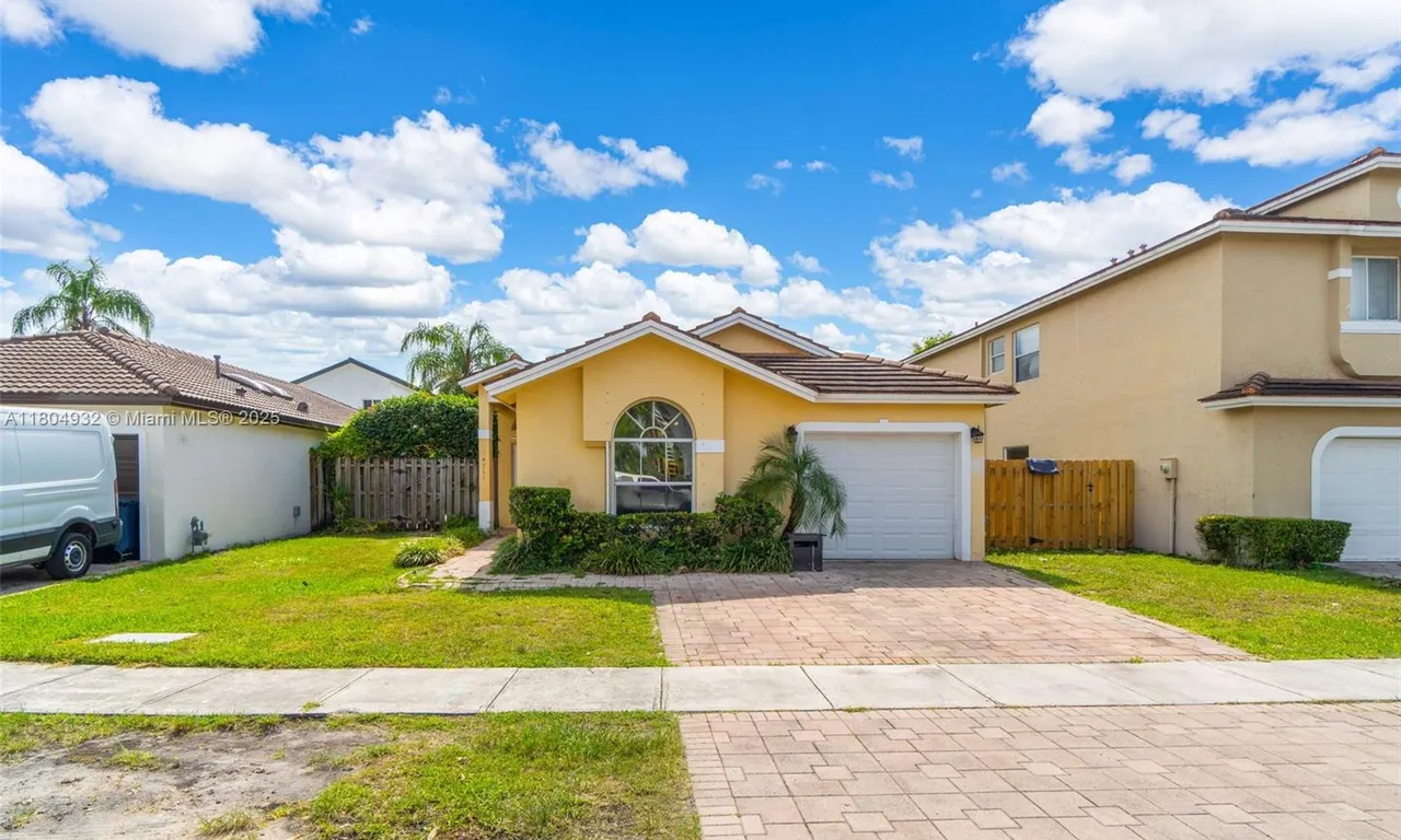 14761 SW 156th Ave, Miami FL 33196