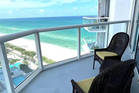 6515 Collins Ave # 1801, Miami Beach FL 33141