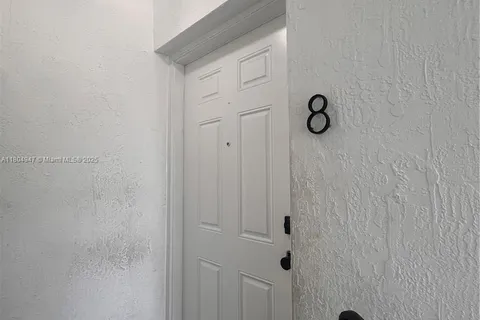 3417 NW 22nd Ave # 8, Miami FL 33142