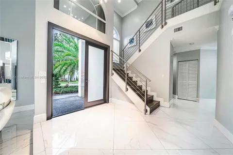 18201 NW 16th St, Pembroke Pines FL 33029