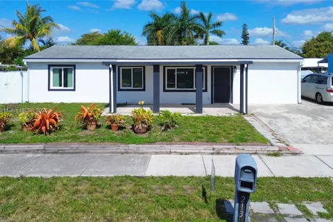 2135 SW 46th Ter, Fort Lauderdale FL 33317