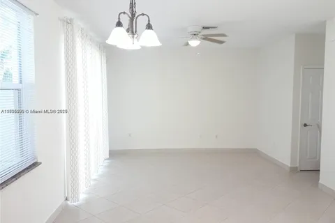 1268 NW 159th # 1268, Pembroke Pines FL 33028