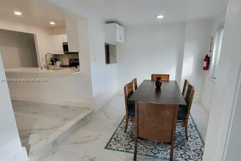 900 SW 31st, Fort Lauderdale FL 33315