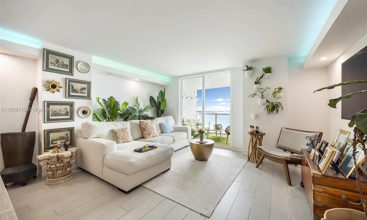 2101 Brickell Ave # 807, Miami FL 33129