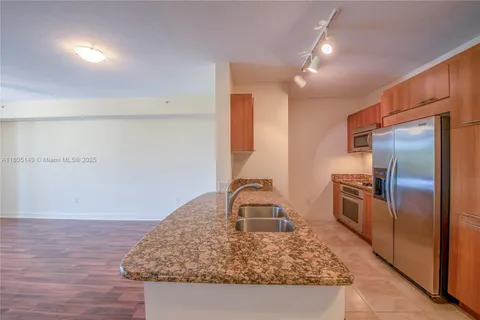 510 NW 84th Ave # 303, Plantation FL 33324