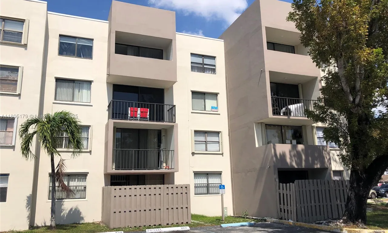 8006 SW 149 AV # 401, Miami FL 33193