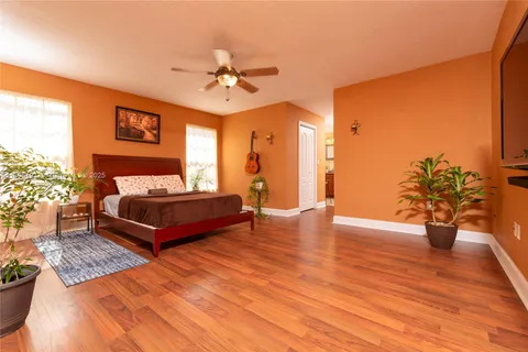 15332 SW 142nd Ter, Miami FL 33196