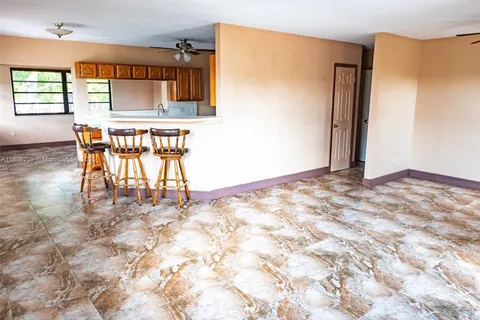 11800 SW 179th Ter, Miami FL 33177