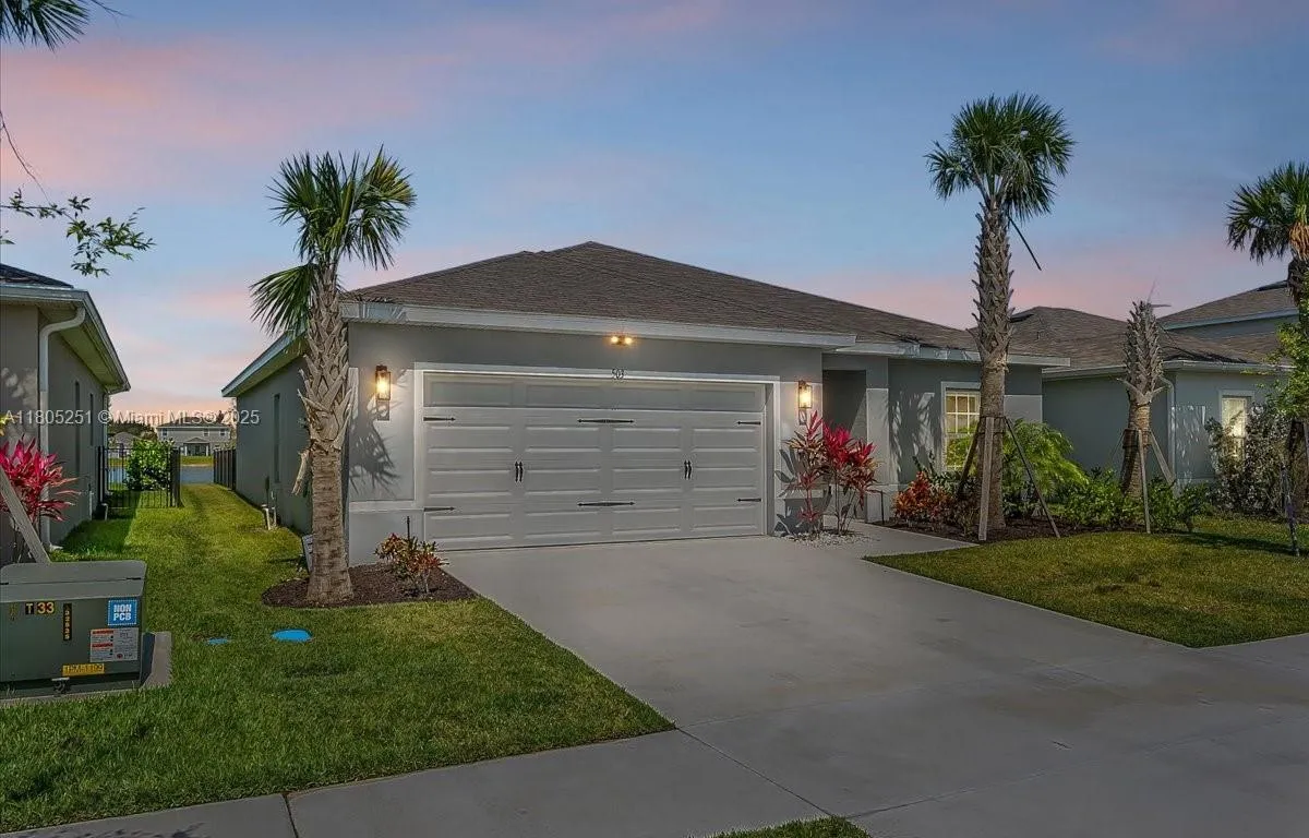 503 Cherimoya St, Fort Pierce FL 34981