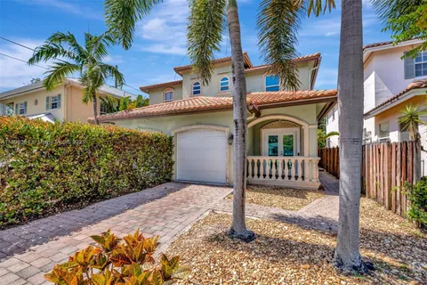 853 SW 11th Ct, Fort Lauderdale FL 33315