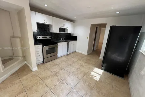 2510 Wiley St # A, Hollywood FL 33020