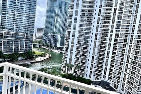 801 Brickell Key Blvd # 1510, Miami FL 33131
