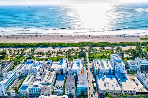701 Collins Ave # 1F, Miami Beach FL 33139
