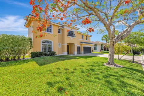 346 NW 118th Ave, Coral Springs FL 33071