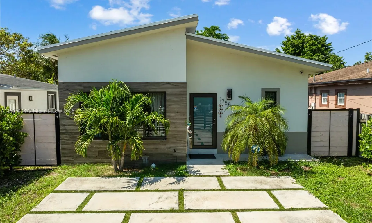 1755 NW 41st St, Miami FL 33142