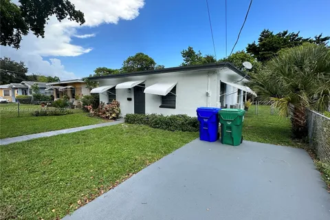 5515 NW 6th Ave, Miami FL 33127