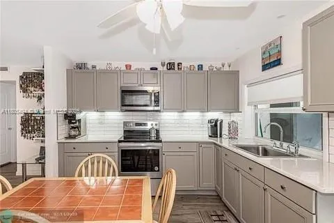 5314 NE 6th ave # E20, Fort Lauderdale FL 33334