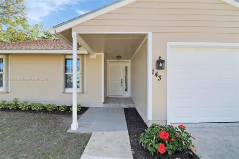 143 Greentree Circle, Jupiter FL 33458