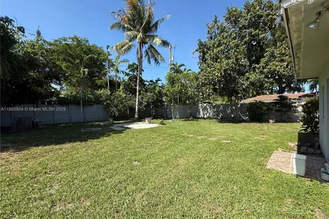 1285 NE 103rd St, Miami Shores FL 33138