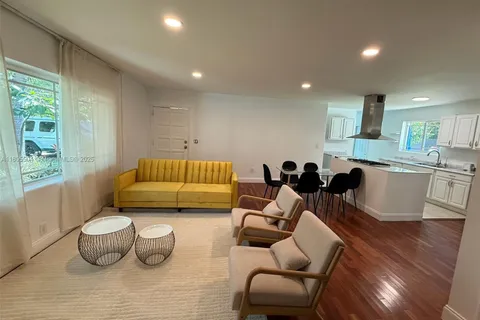 1285 NE 103rd St, Miami Shores FL 33138