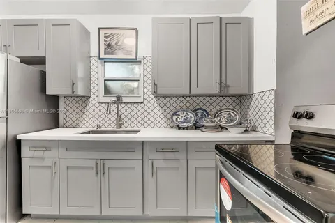 5437 NW 4th Ave, Miami FL 33127