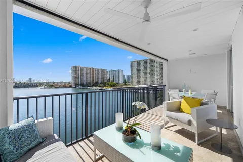 17100 N Bay Rd # 1608, Sunny Isles Beach FL 33160