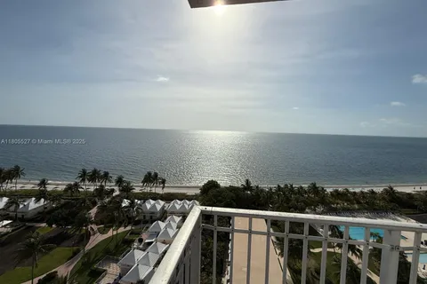 881 Ocean Dr # 13H, Key Biscayne FL 33149