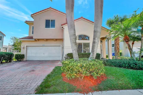 1874 NW 74th Way, Pembroke Pines FL 33024
