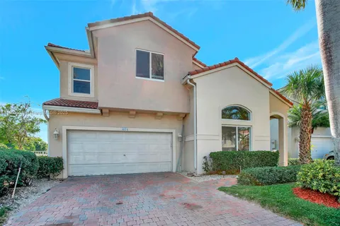 1874 NW 74th Way, Pembroke Pines FL 33024