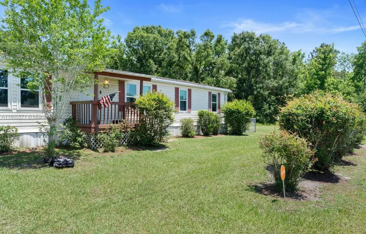 3575 PIONEER TRAILS BLVD E, Other City - In The State Of Florida FL 33810