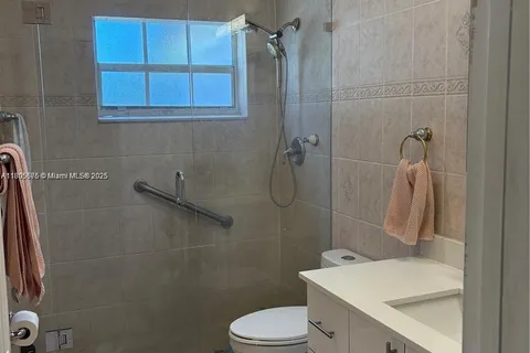 7430 BUCHANAN ST, Hollywood FL 33024