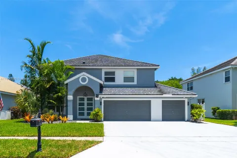 9192 Picot Ct, Boynton Beach FL 33472