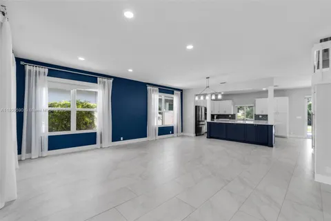 9192 Picot Ct, Boynton Beach FL 33472