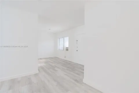 7311 Gary Ave # 25, Miami Beach FL 33141