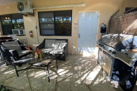 805 86th St # 805, Miami Beach FL 33141